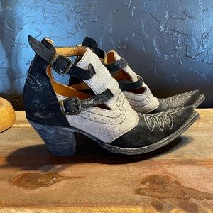 Old Gringo Booties- Seriously the most beautiful shoes Ever!!